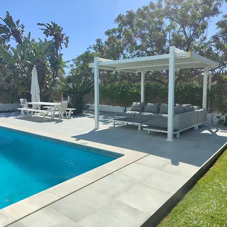 Villa Orada Lola