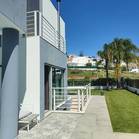 Orada Lola Villa *